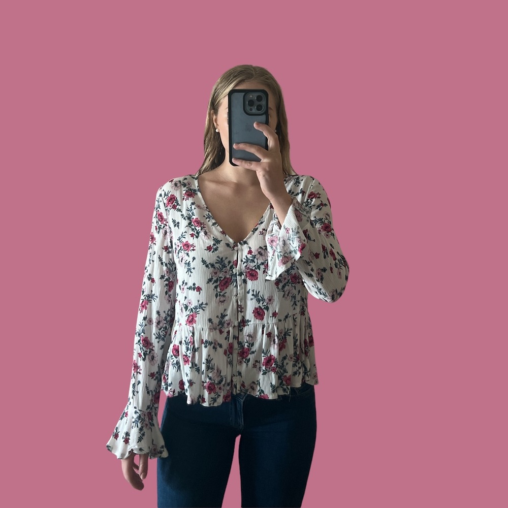 Floral Bell Sleeve Top